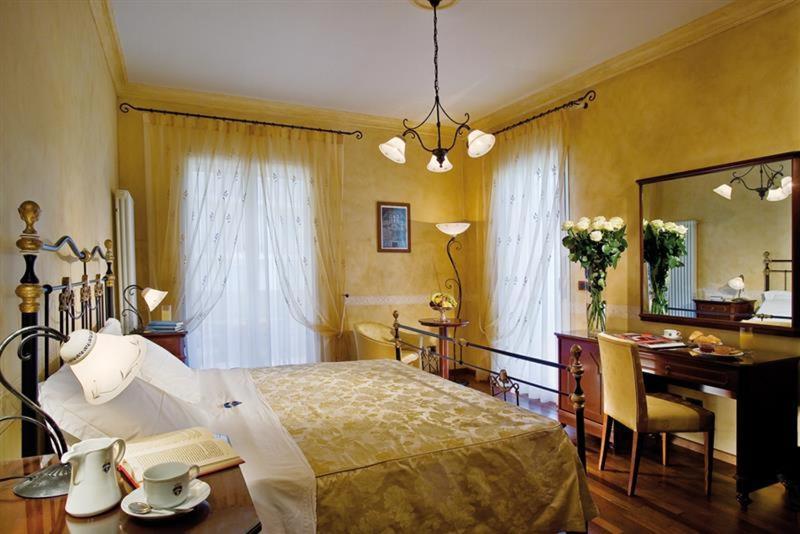 אבנו טרמה Hotel Terme Salus מראה חיצוני תמונה