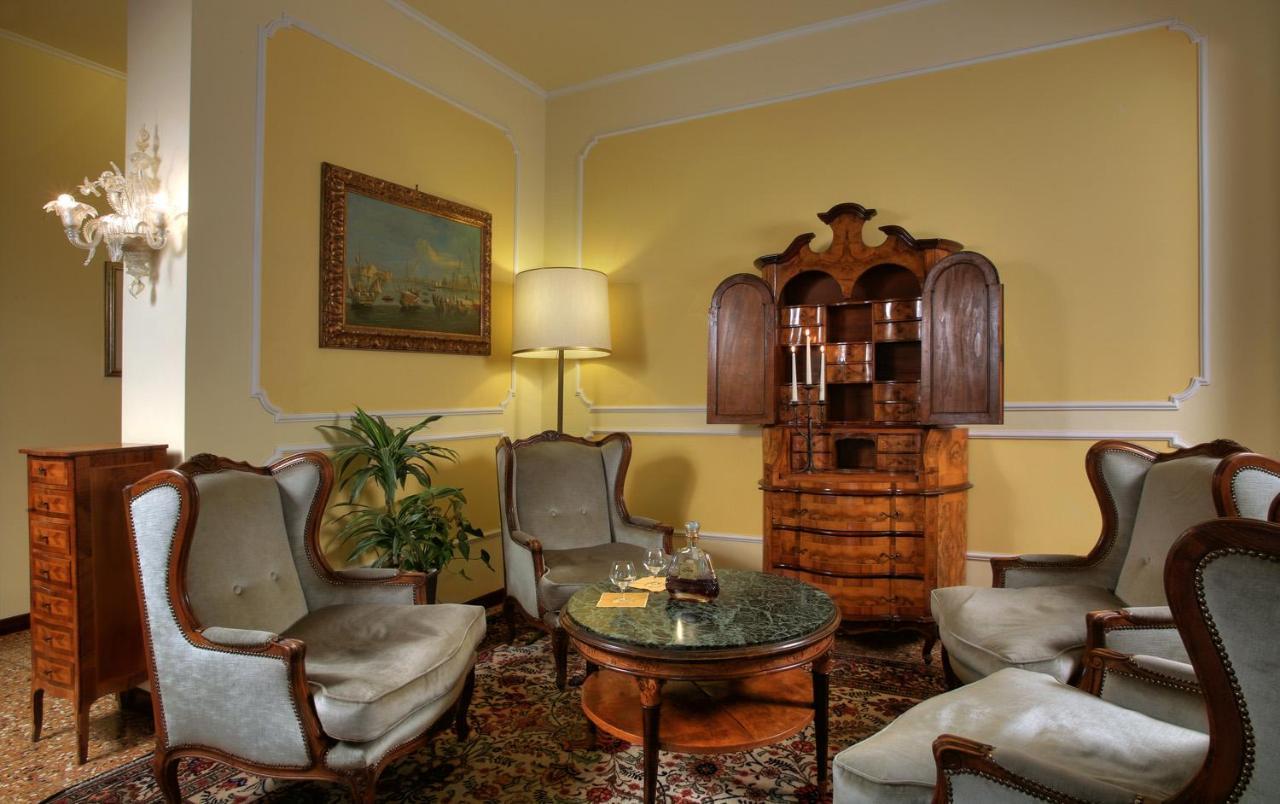 אבנו טרמה Hotel Terme Salus מראה חיצוני תמונה